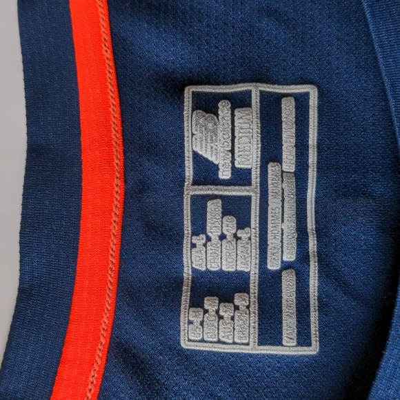 New Balance mens running shirt with NB Dry technology size Medium - Picture 6 of 11